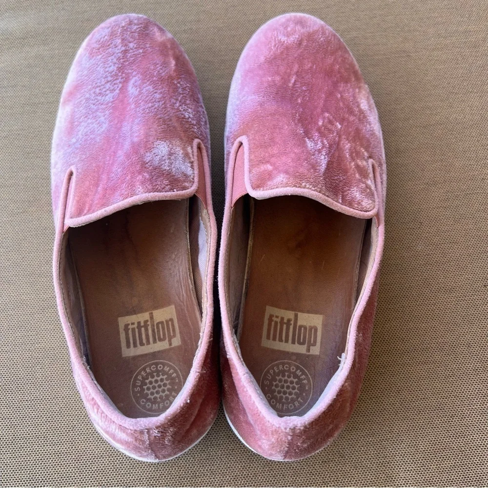 Fitflop pet life